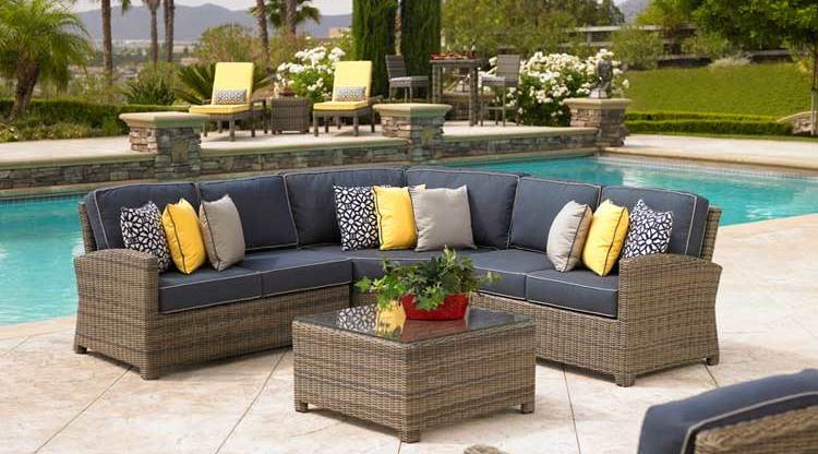 Stylish Outdoor Cushions dubai