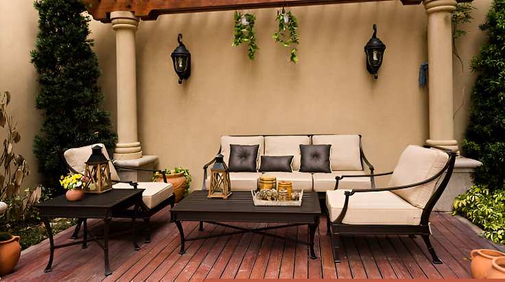 custom outdoor cushions dubai